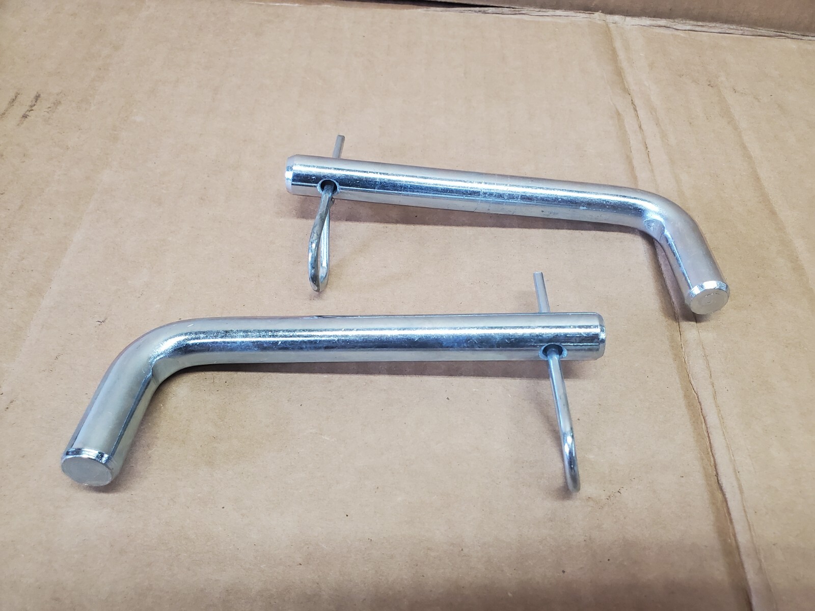 Western Suburbanite Defender/Fisher Homesteader HS Receiver Mounting Pins 27575