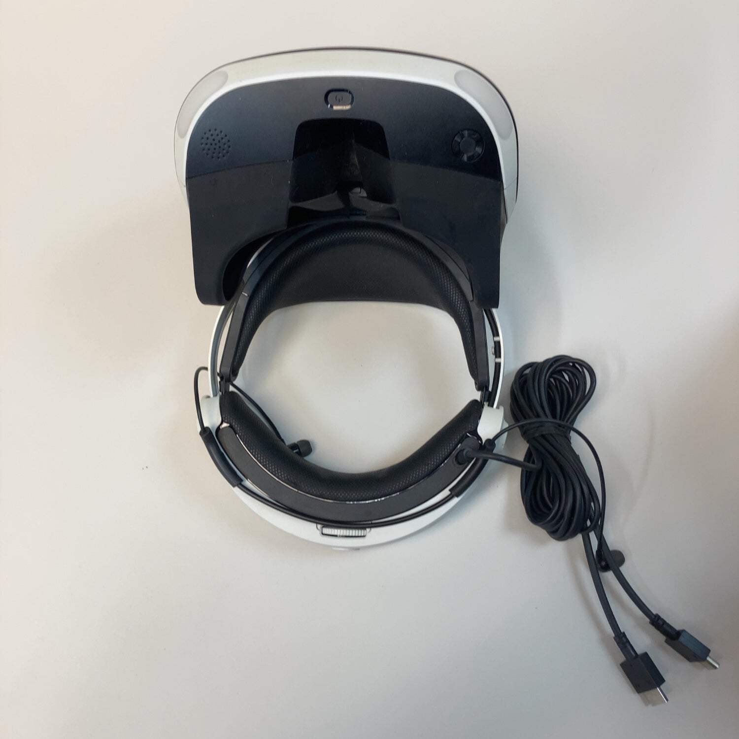 Sony PlayStation VR Virtual Reality VR Headset White CUH-ZVR2