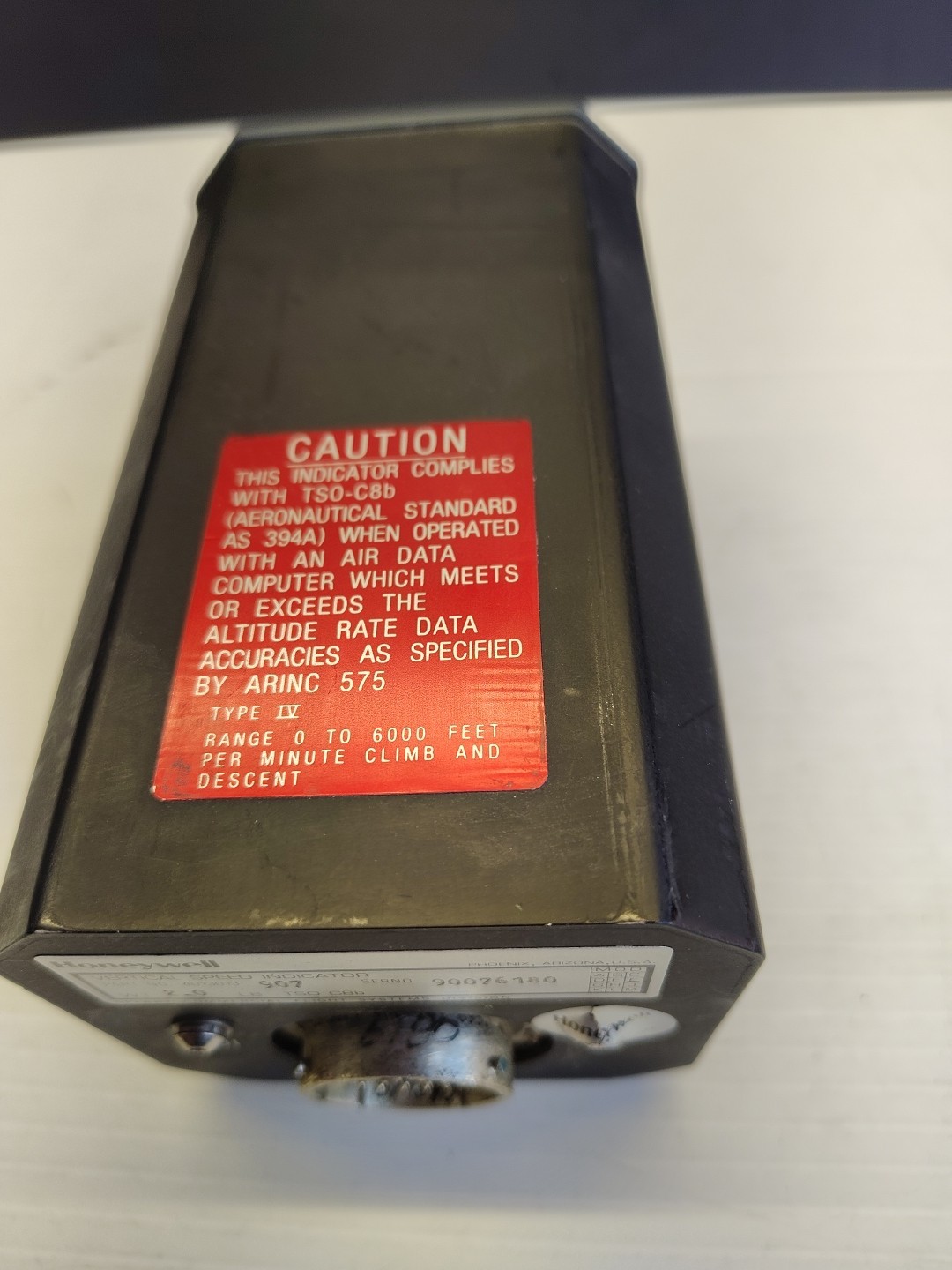 Honeywell 4013013-907 Vertical Speed Indicator
