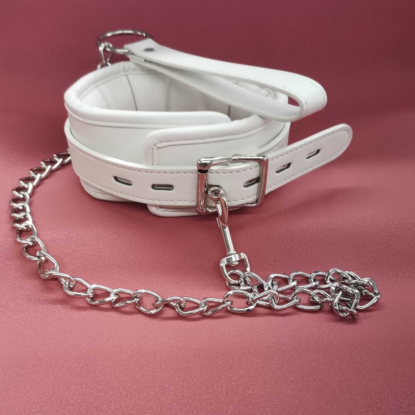 BDSM White Neck Collar With Chain Soft PU Leather Lockable Cosplay Slave Bondage