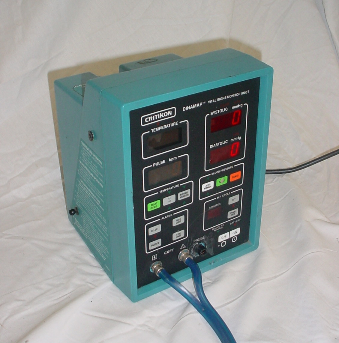 Critikon 8100T Dinamap Vital Signs NIBP Monitor, for Adult, Pediatric, Neonatal