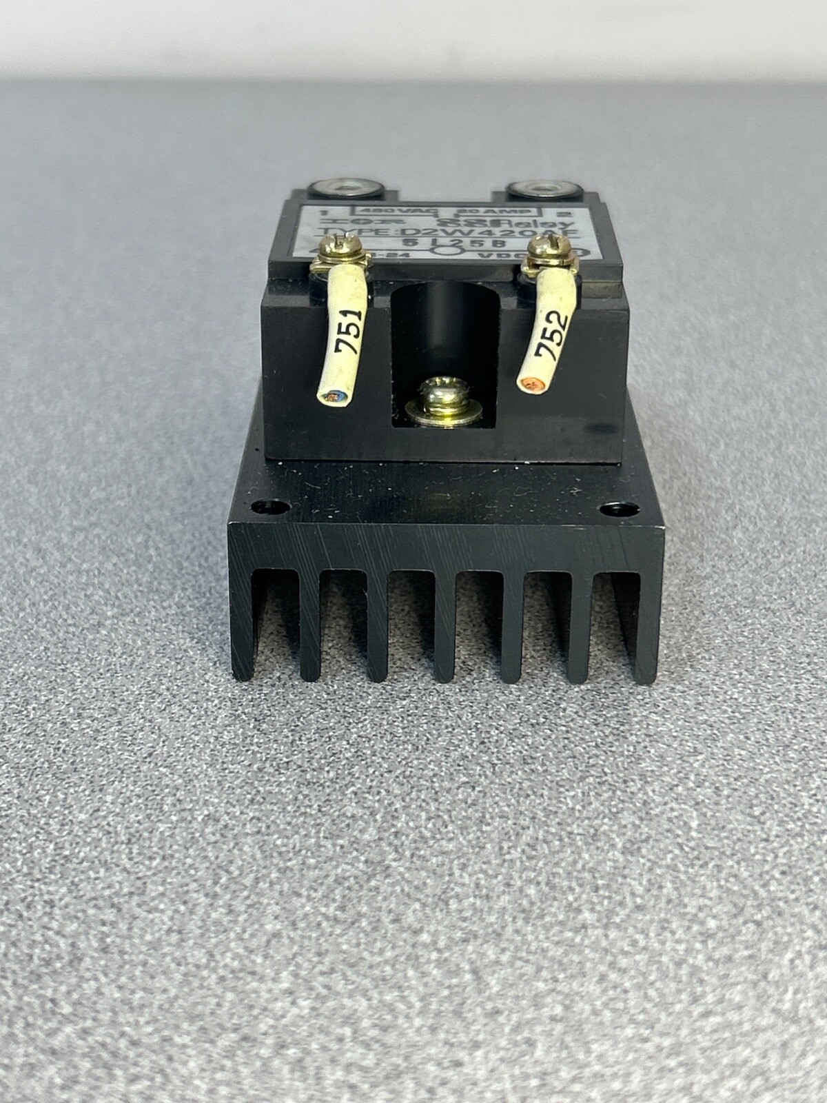 IR D2W-420AF 480VAC 20A Solid State Relay
