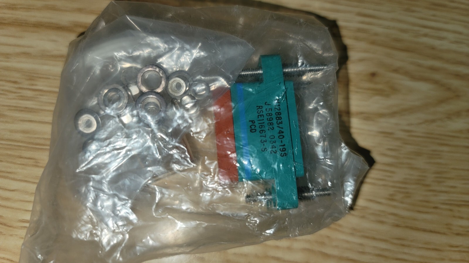 M12883/40-19S  NOS