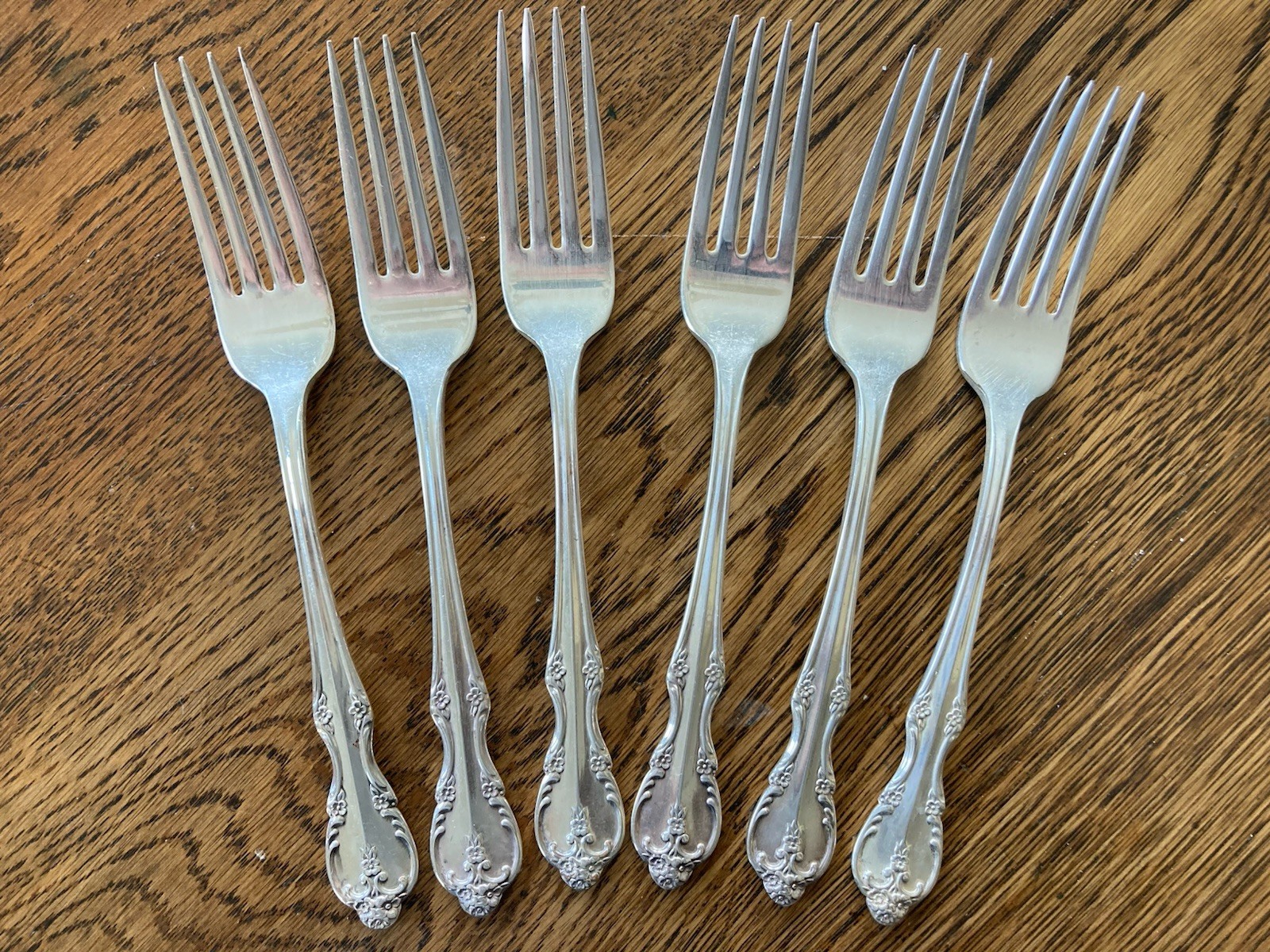 Lot of 6 International Rogers Bros "SOUTHERN SPLENDOR" 7-3/8" Dinner Forks EUC