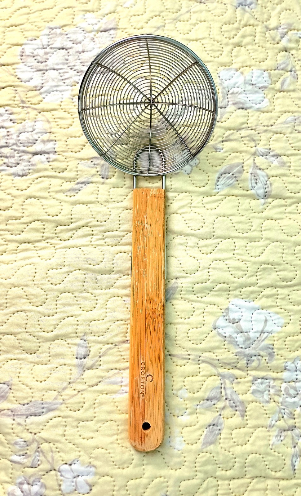 Crofton Strainer Spoon With 10" Wooden Handle - EUC
