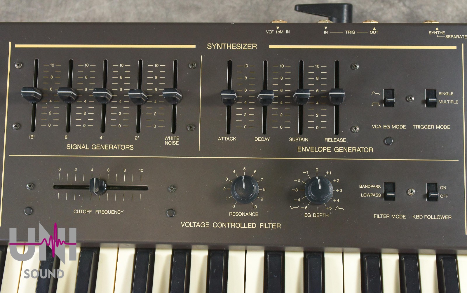 KORG Delta DL-50 Analog Strings Synthesizer in Very Good Condition