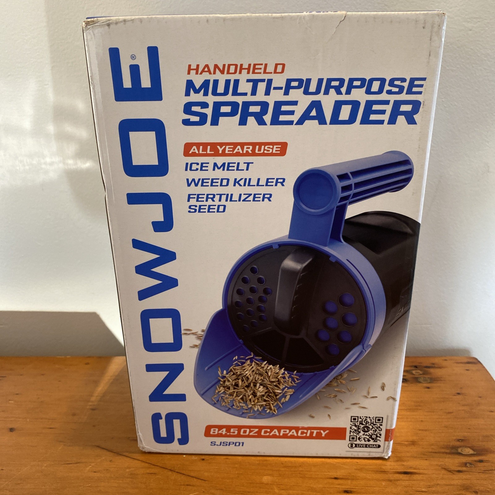 Snow Joe + Sun Joe Handheld All-Season Multi-Purpose Spreader Open Box