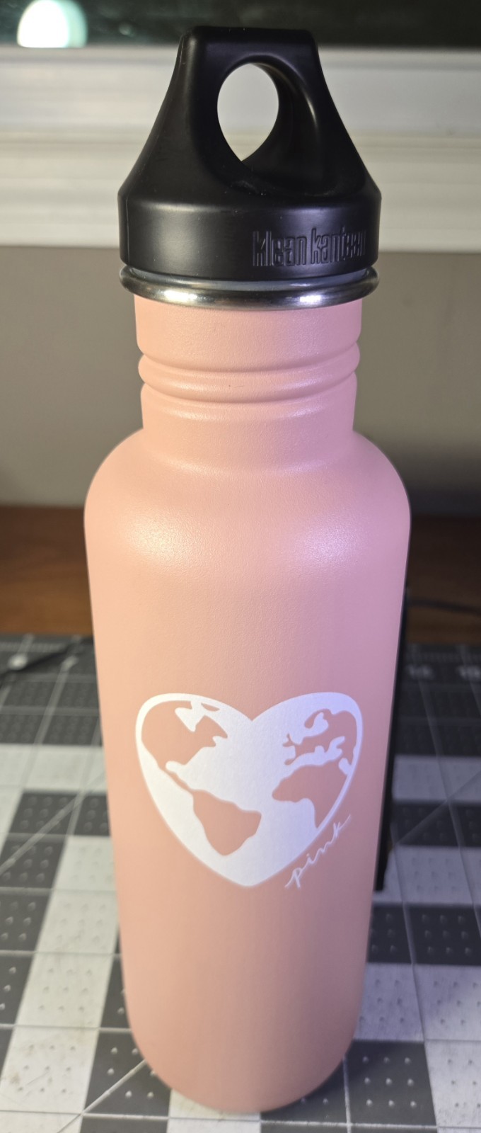 Victoria secret klean kanteen metal water bottle brand new pink NWOT