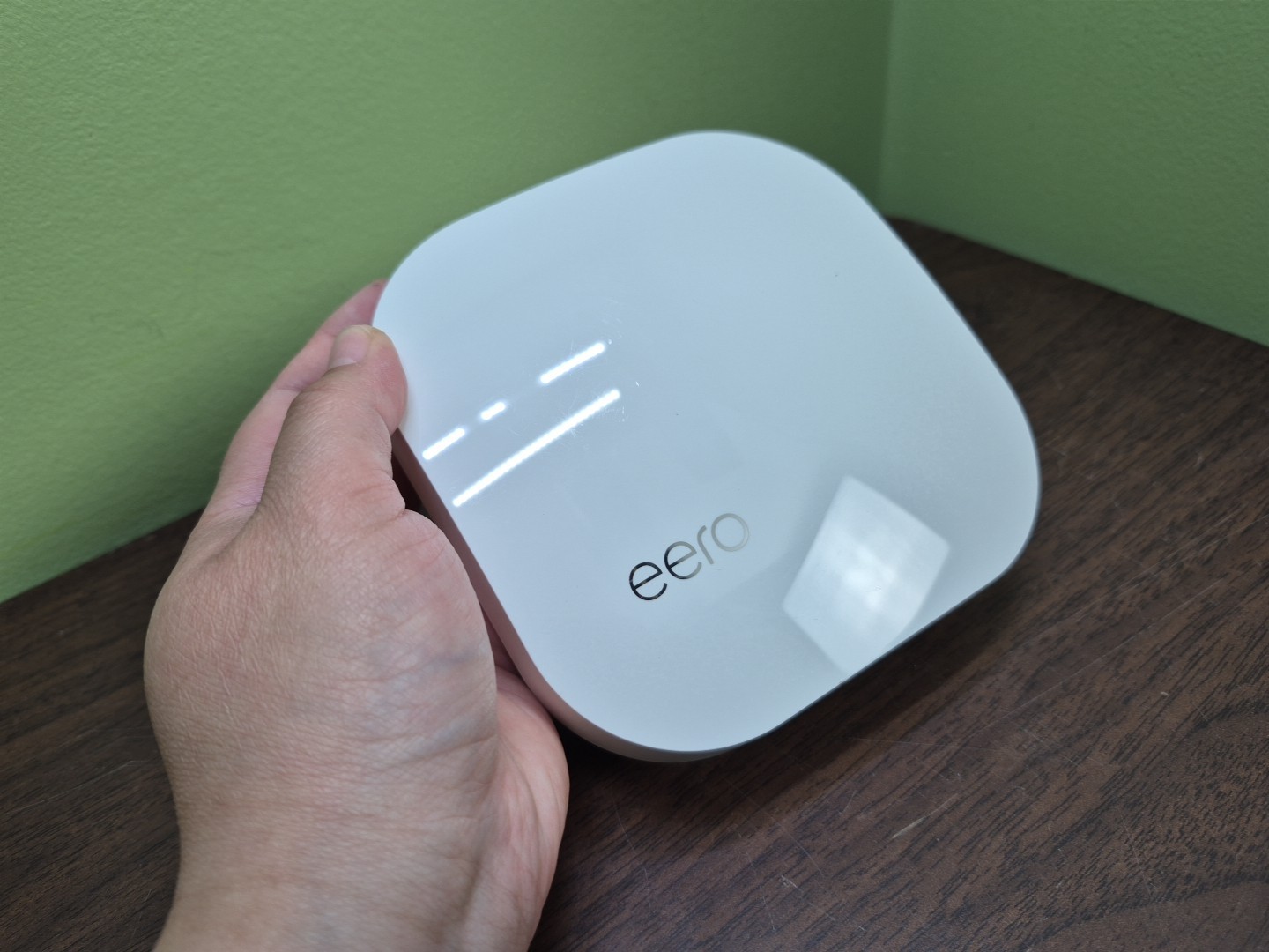 Eero Pro Model A010001 Router -White 1st Gen UNTESTED Read Description