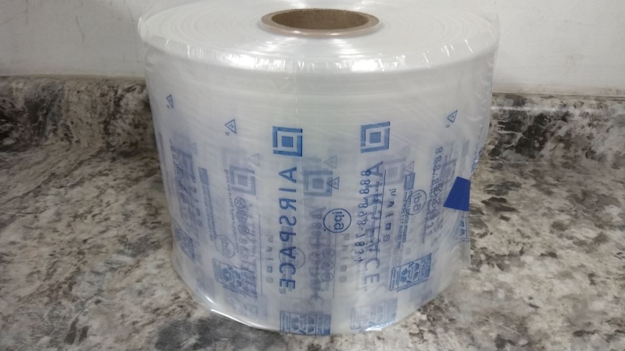 IPG G4070801 5250/Roll 8 In x 8 In x 1 Mil Airspace Air Pillows
