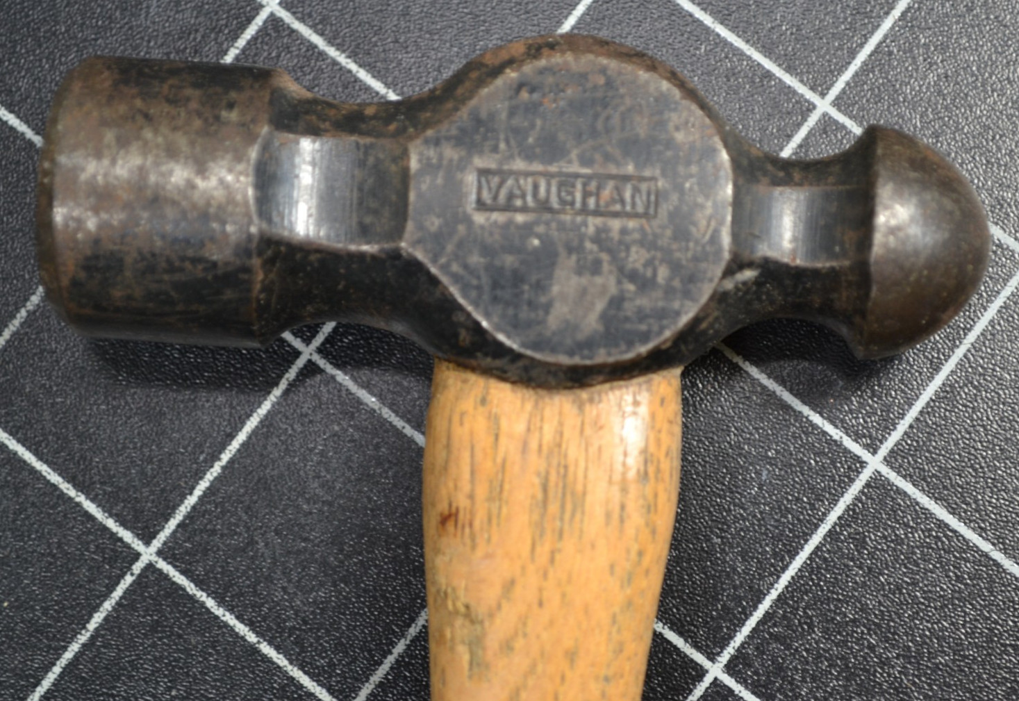 VAUGHAN - 16oz - BALL PEIN HAMMER - ALL ORIGINAL