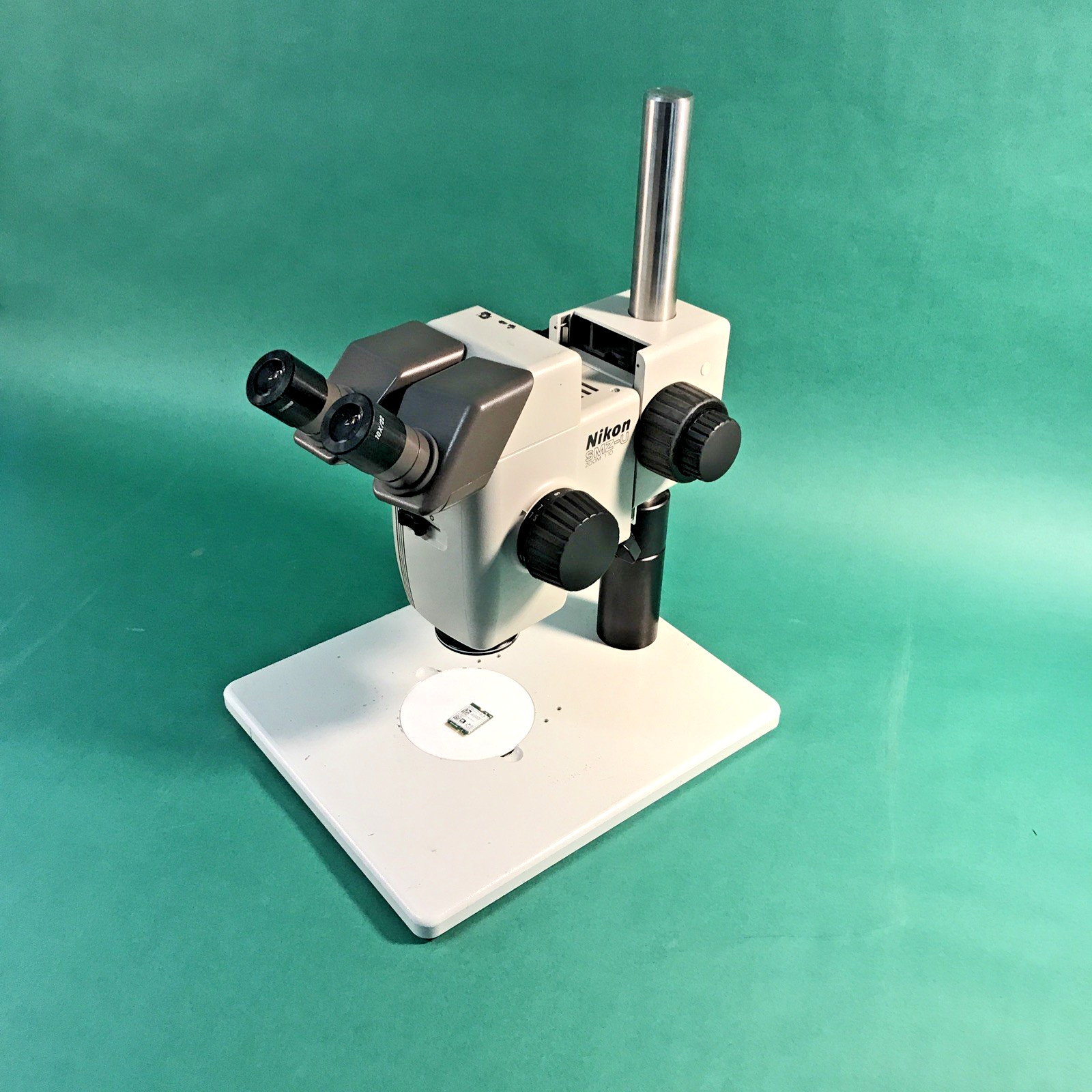 Nikon SMZ-U  Zoom 1:10 Microscope w/ Stand