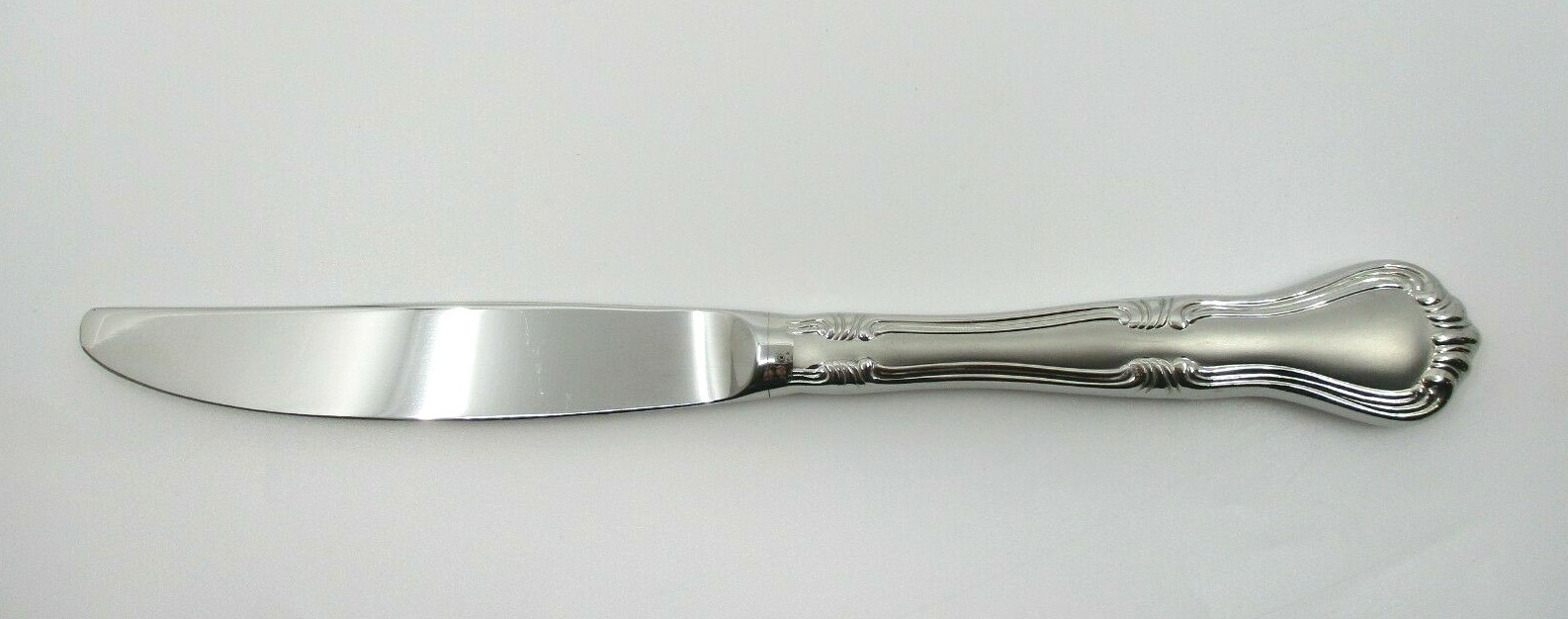 GORHAM STAINLESS VALCOURT FROSTED DINNER KNIFE - 9 1/4"- 6G