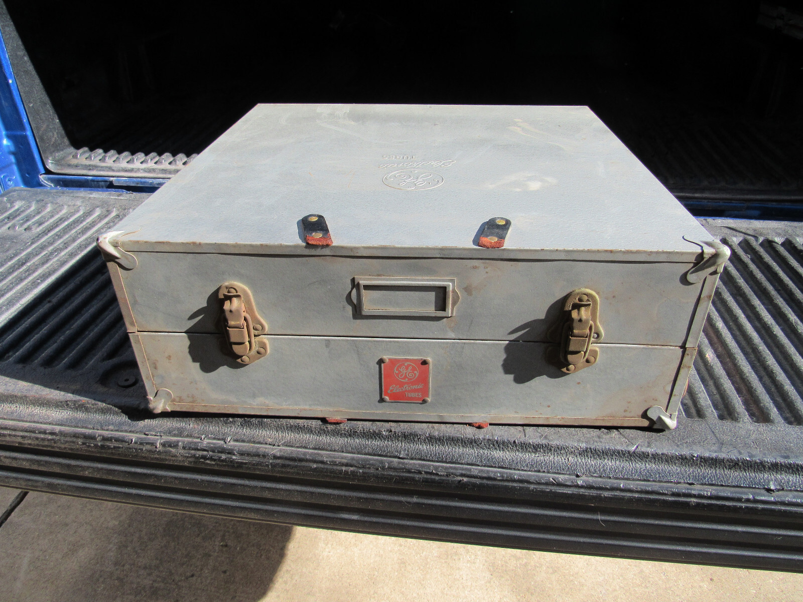GE General Electric Radio / TV Tube Repairman Tube Case Caddy Metal Tin