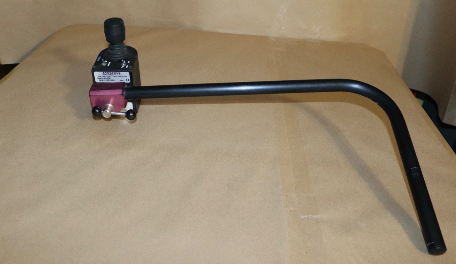 Vinten MC-2000 Robotic Controller Motorized Rotate Head.with handle, Data wire