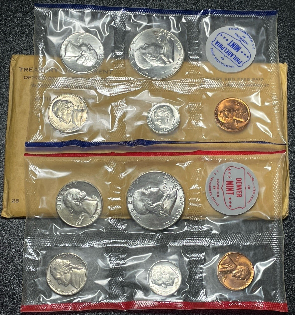 1961 P&D US Mint Uncirculated Silver Mint Set with Original Packaging/Cellophane