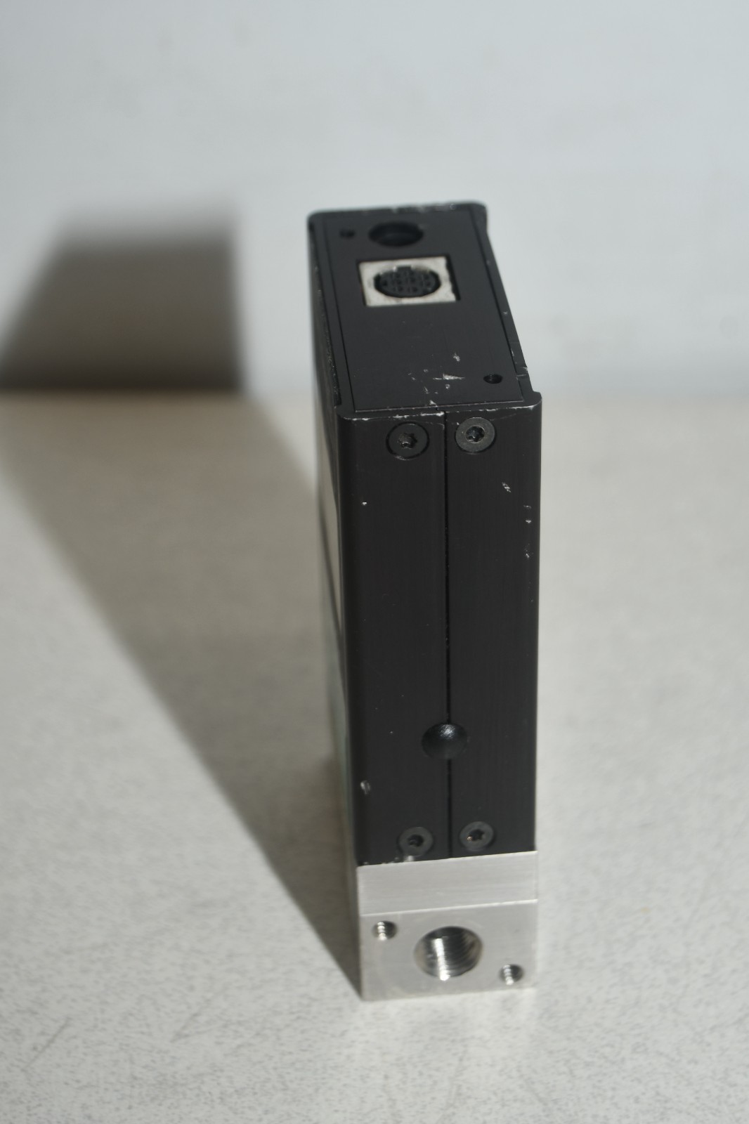 ^ Alicat M-500SCCM-D/5M Gas: N2 Flow Controller #X8361