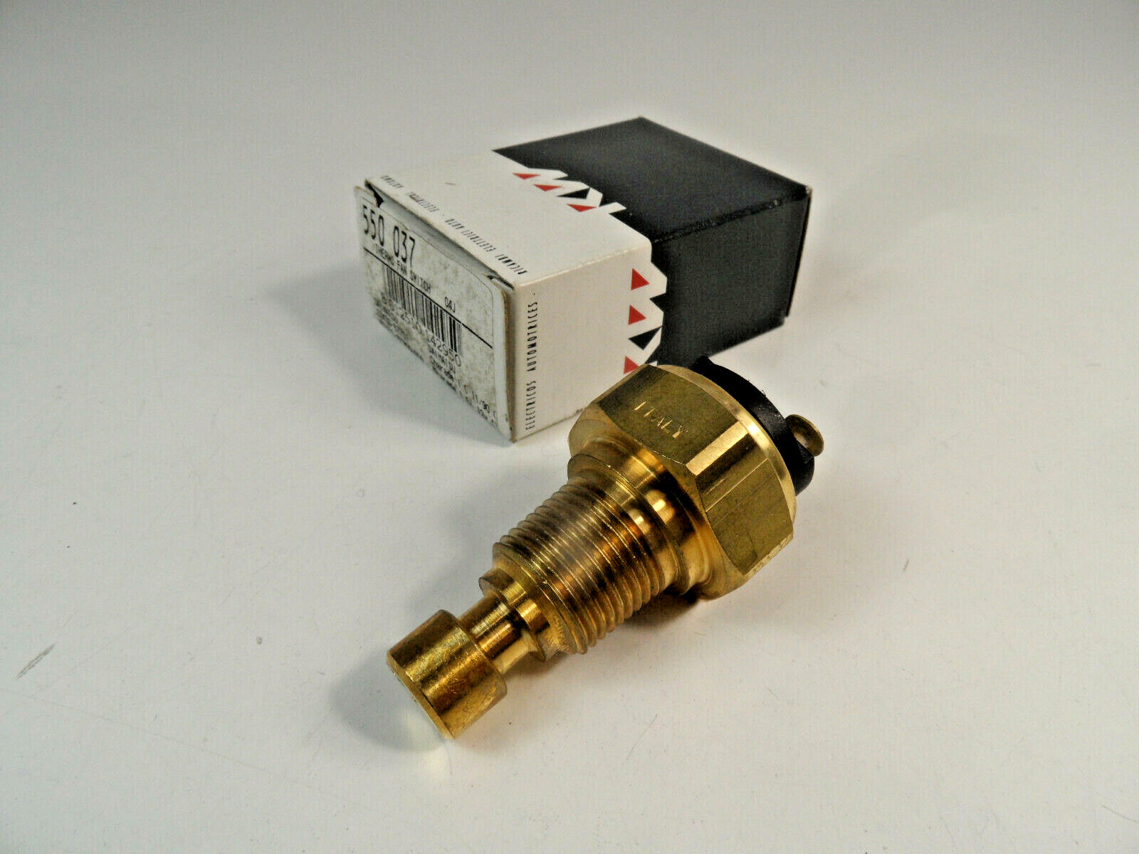 KW 550037 Coolant Thermo fan switch Sensor for DAIHATSU CHARADE III 1987-1992