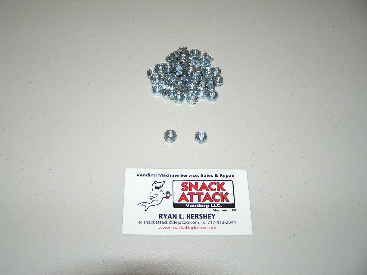 (50) DIXIE NARCO & VENDO SODA VENDING MACHINE "T" BOLTS & NUTS For Front Panel
