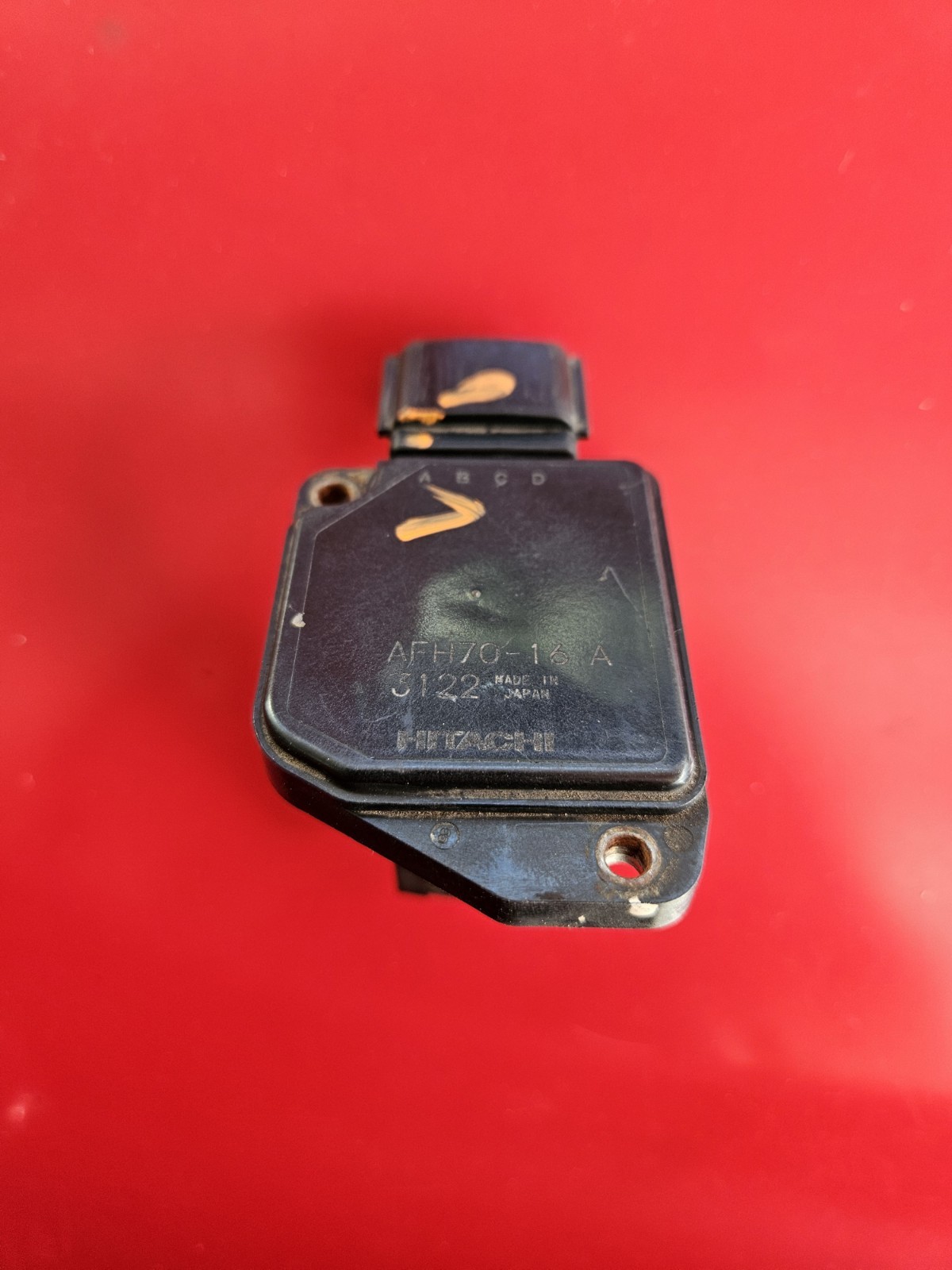 Xterra Pathfinder Frontier Quest QX4 Mass Air Flow Sensor AFH70-16 MAF Hitachi