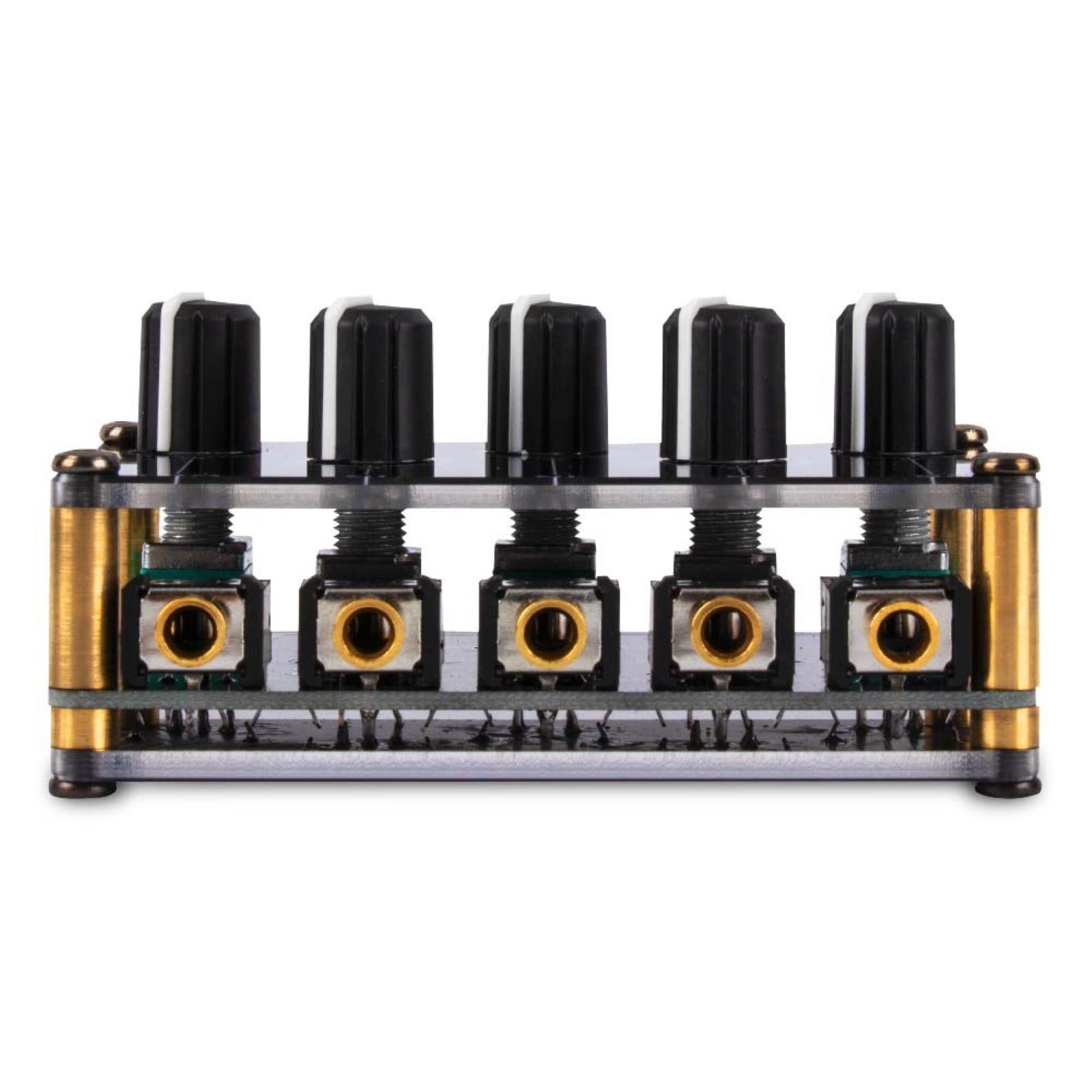 4 Channel 3.5mm Portable Stereo Audio Mixer With Multi-Device Compatibility