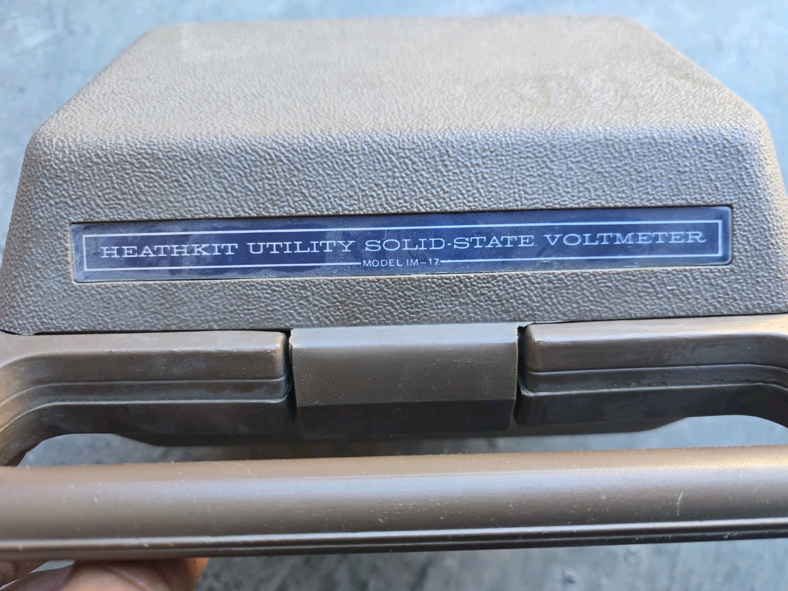 Vintage Heathkit Utility Solid State Voltmeter Model IM-17 in Original Case