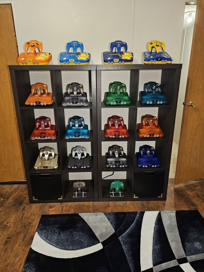 Nintendo 64 N64 Console Display Stand w/ Floating Controller Mount
