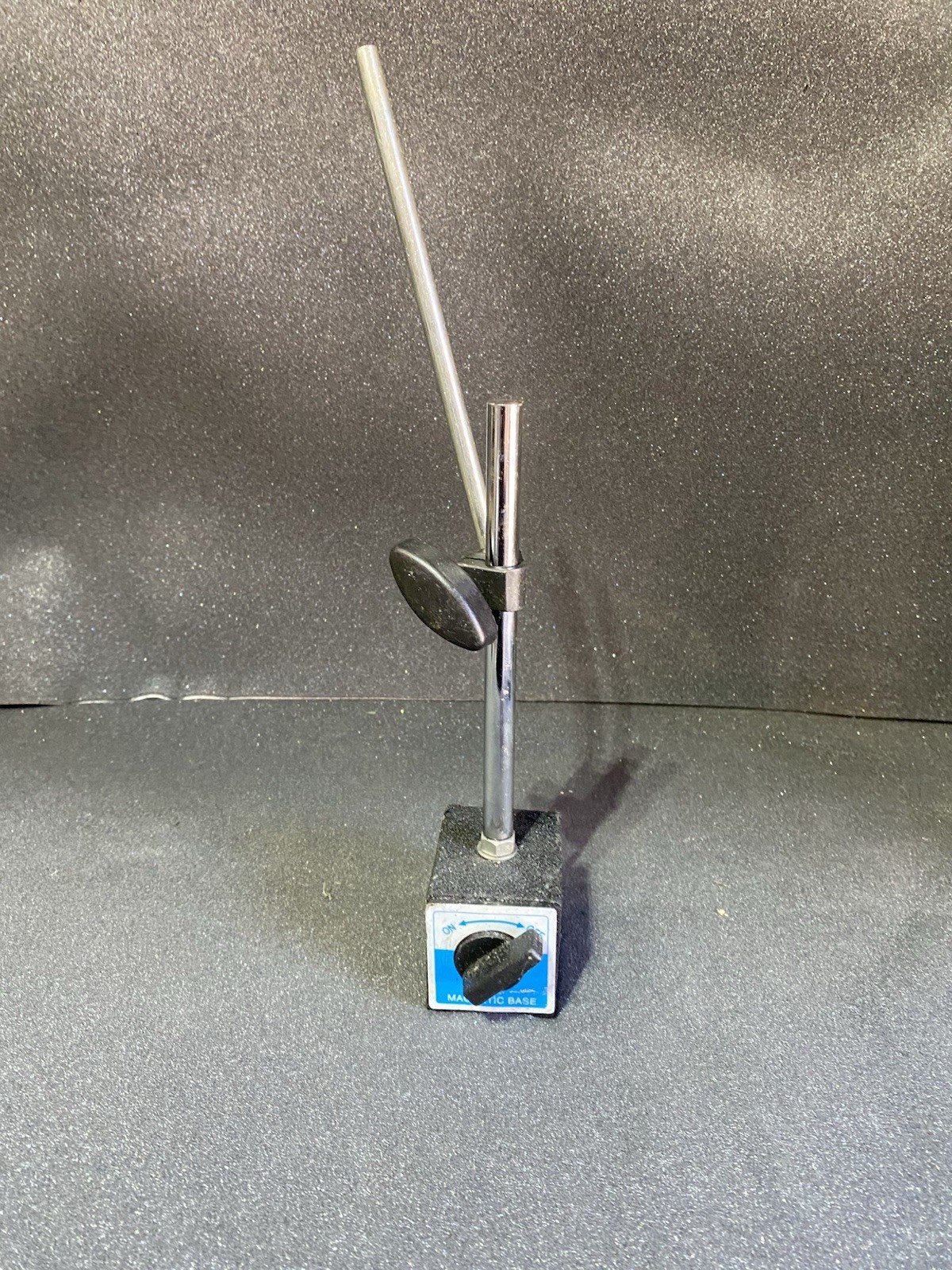 Industrial Magnetic base holder, base only Magnetic Stand For Holding Tools