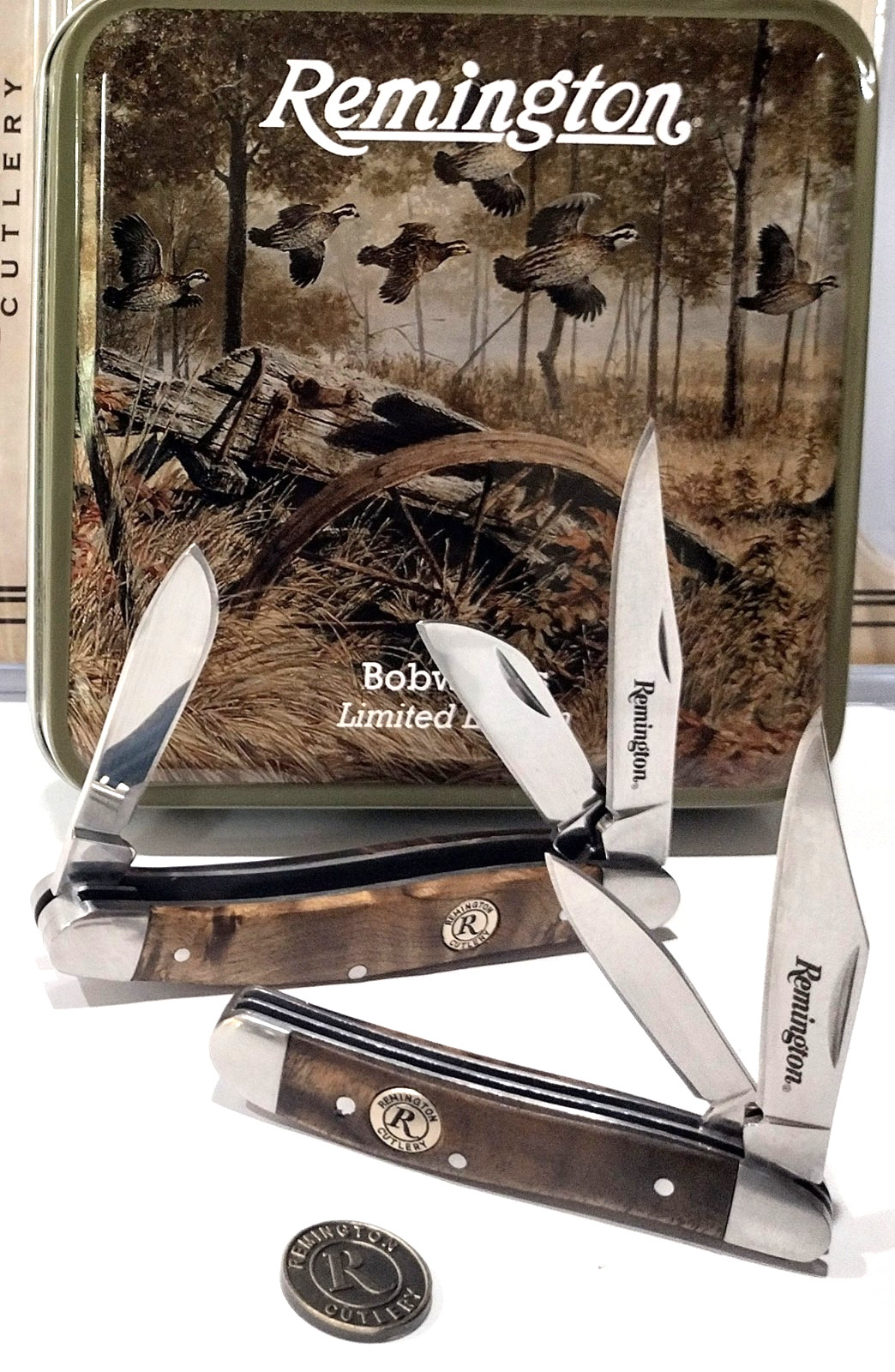 Remington Bob White Limited Tin Burl Wood Peanut Stockman Pocket Knife Gift Set