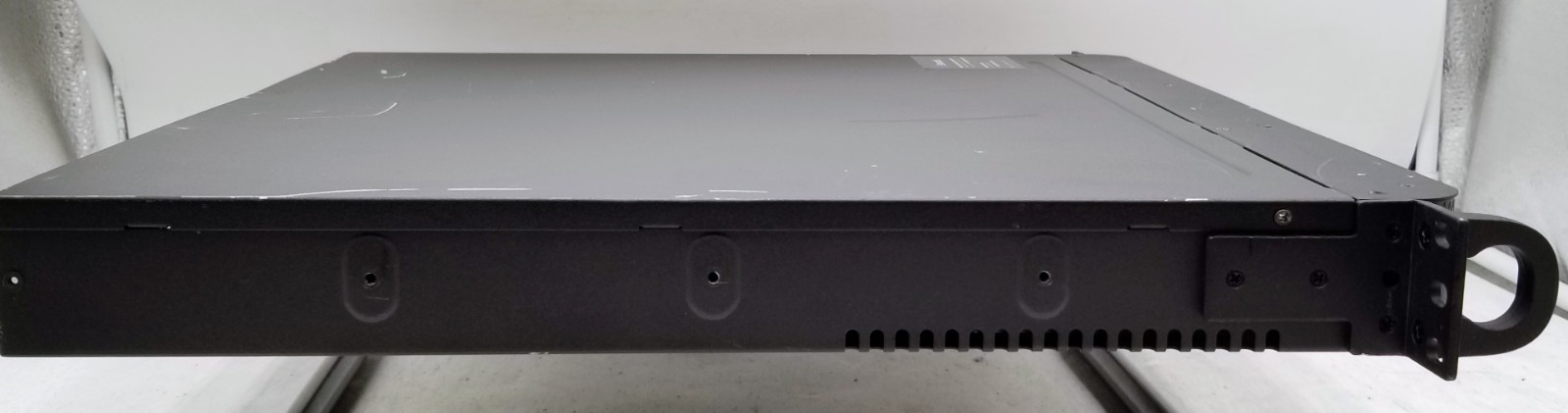 Barracuda BSF400a Email Security Gateway 400 BNHW001 NO HDD
