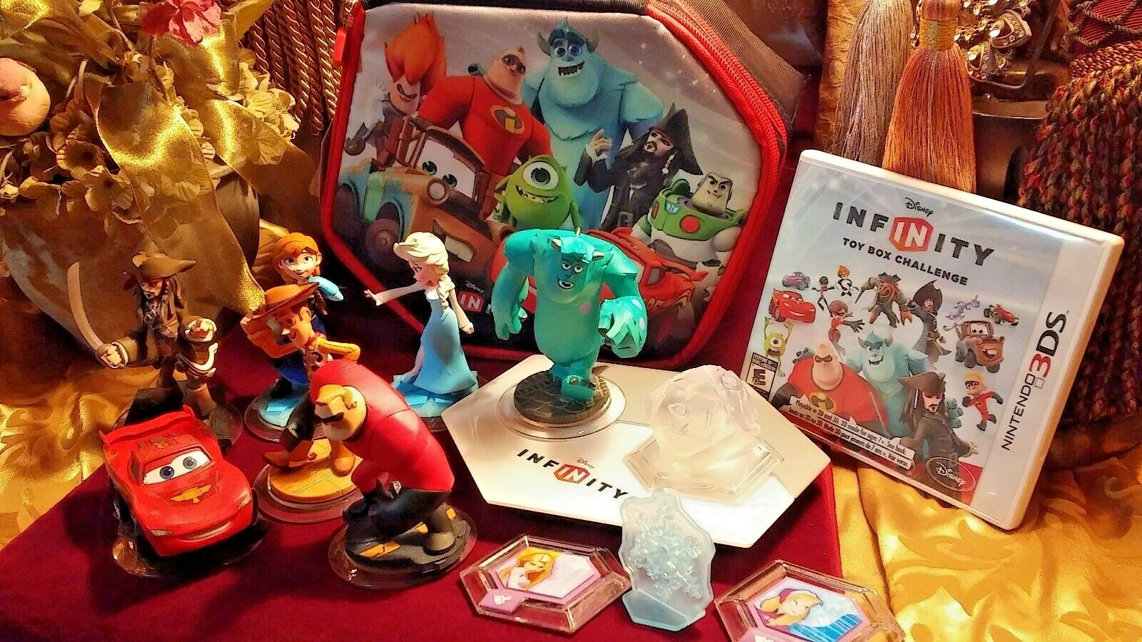 Disney Infinity Toy Box Challenge 3DS & Start N Go Carry Case Lot of 14