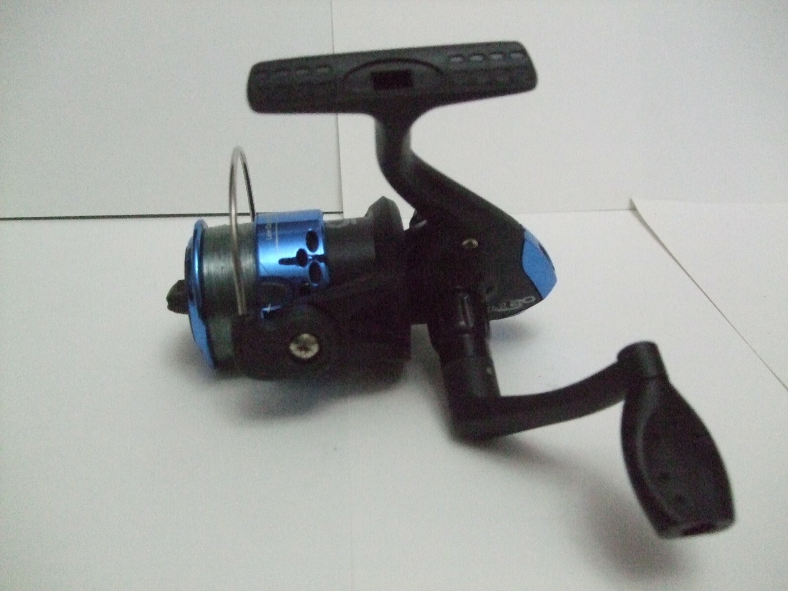 OUTSTANDING AP STAR 20 FISHING REEL.UNUSED.(640)