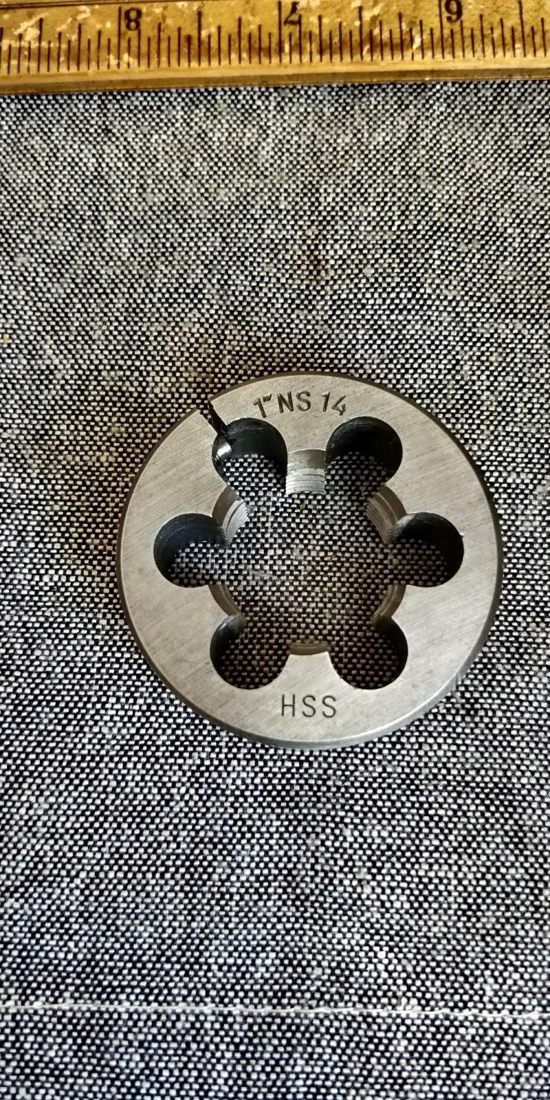 1"-14 NS Thread Die split adjustable HSS 2" diameter JAPAN