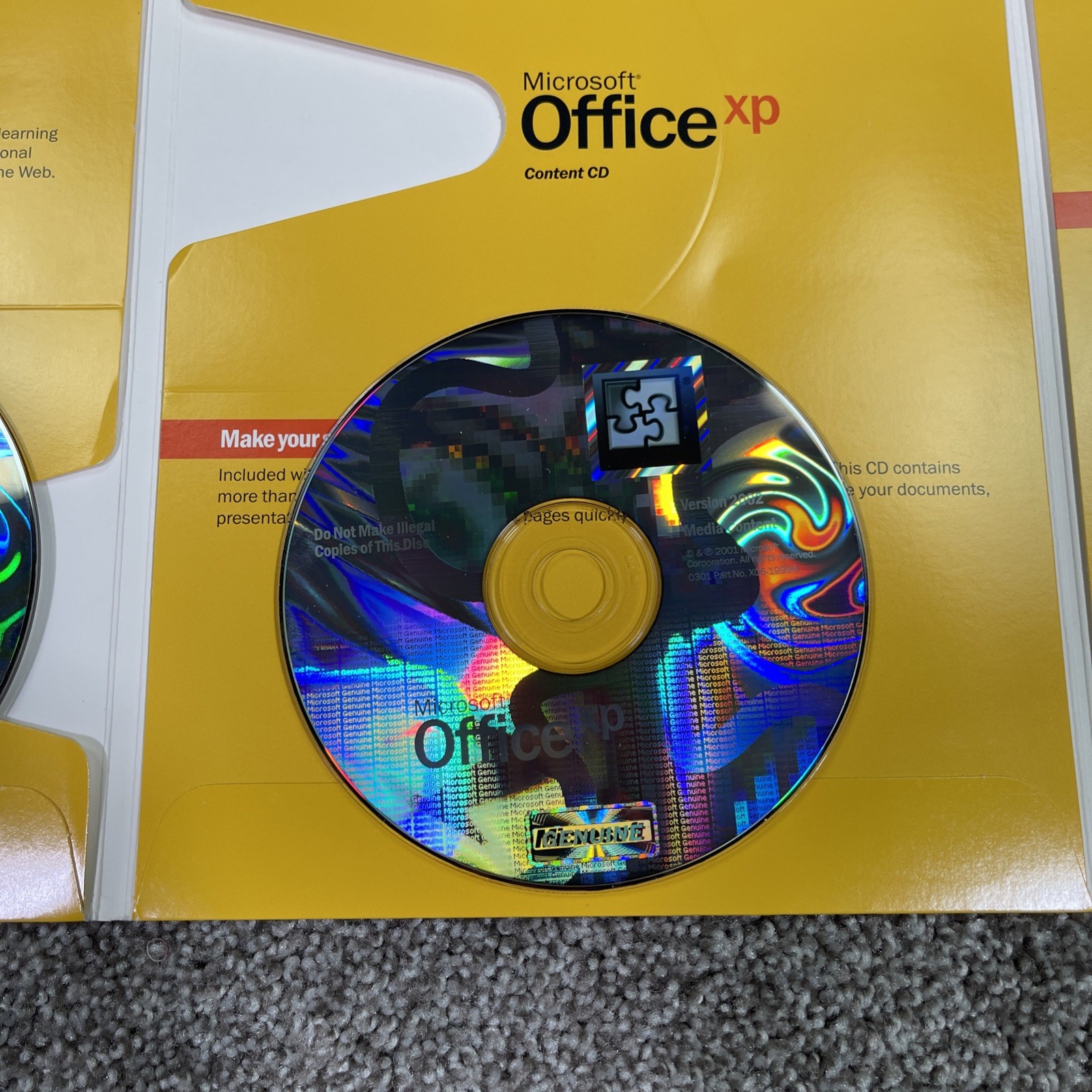 Microsoft 2002 Office XP Standard for Students and Teachers with Product Key