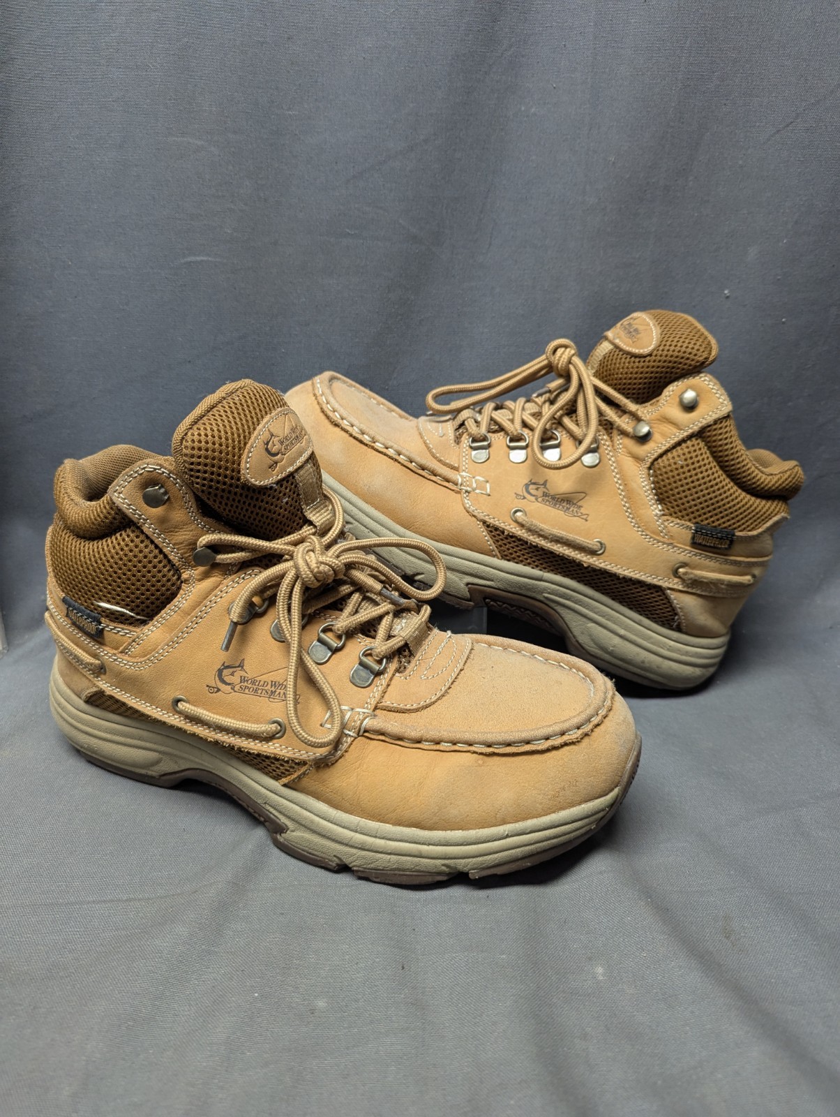 WORLD WIDE SPORTSMAN HIKING BOOTS CHUKKA MENS SIZE 11.5 blue water Tan