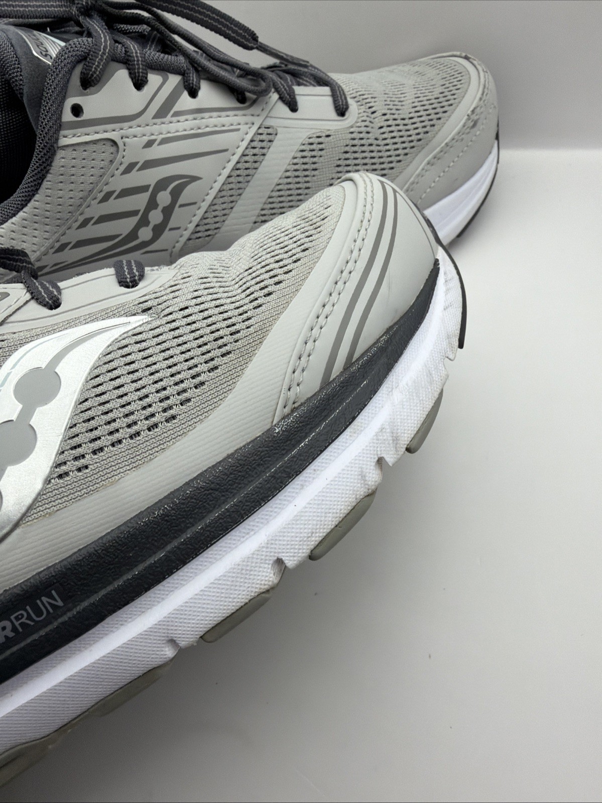 Saucony Echelon 8 Gray Womens PWRRUN Sneakers Womens Size 10w US