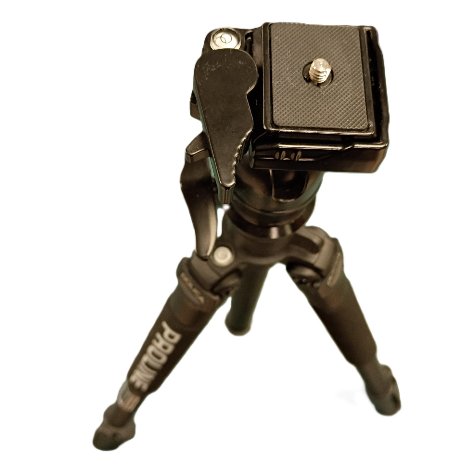 62" Tripod for Phone/Camera +Case Dolica AX620B100 Quick-Release/Level/Flip Lock