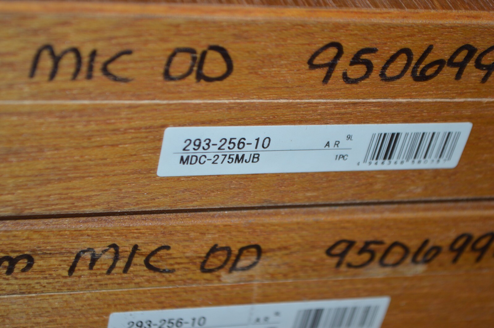 Mitutoyo Digital Micrometer 293-256-10 250-275mm