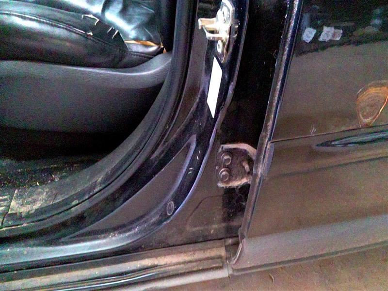Passenger Right Front Spindle/Knuckle Fits 04-08 PACIFICA 103942214