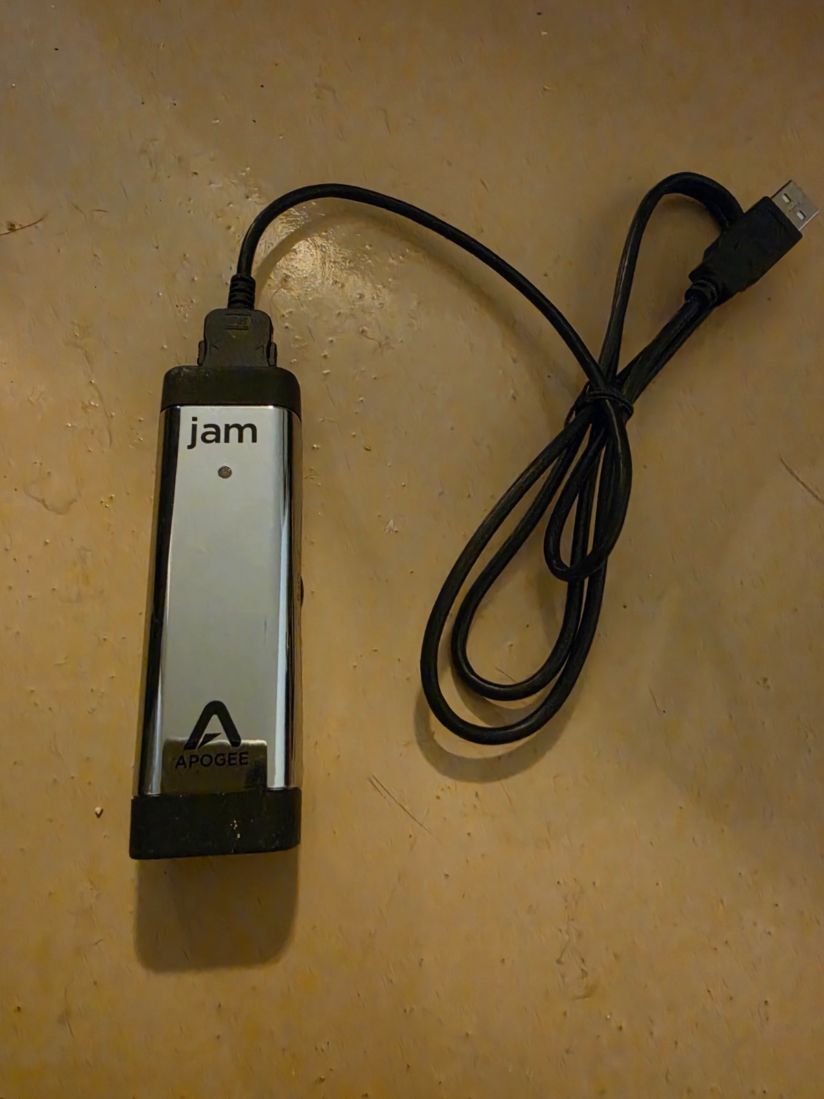 Apogee JAM 96k Guitar Interface for iPad/iPhone