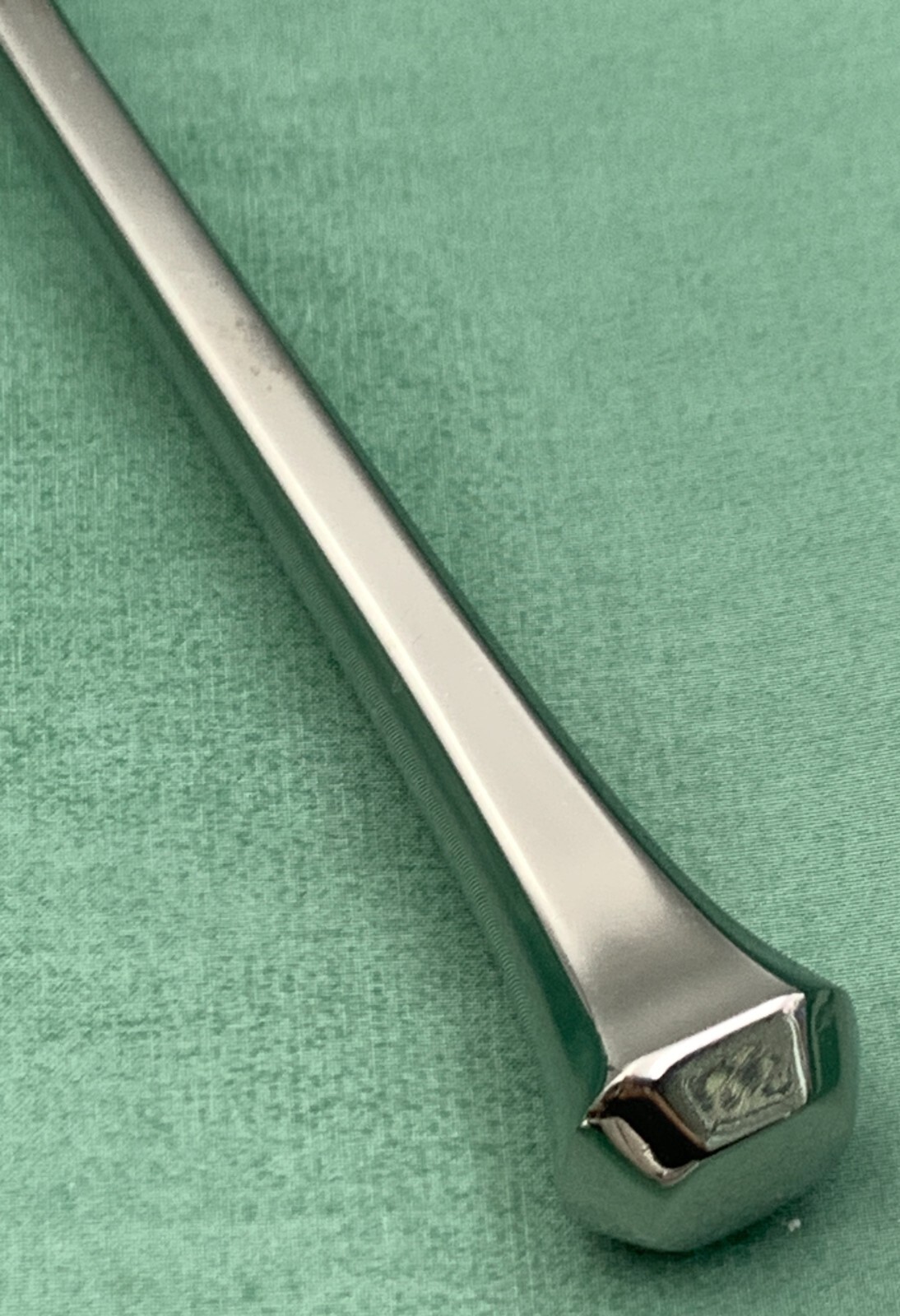 Reed & Barton REVOLUTION Glossy Stainless Flatware YOU CHOOSE PIECE 24-2211