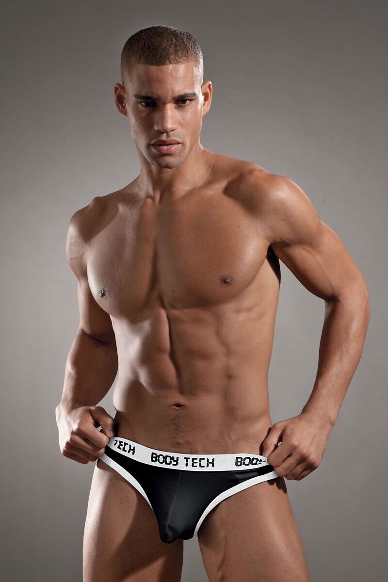 BodyTech Men's Maximizer Thong  Bulge Enhancer -black