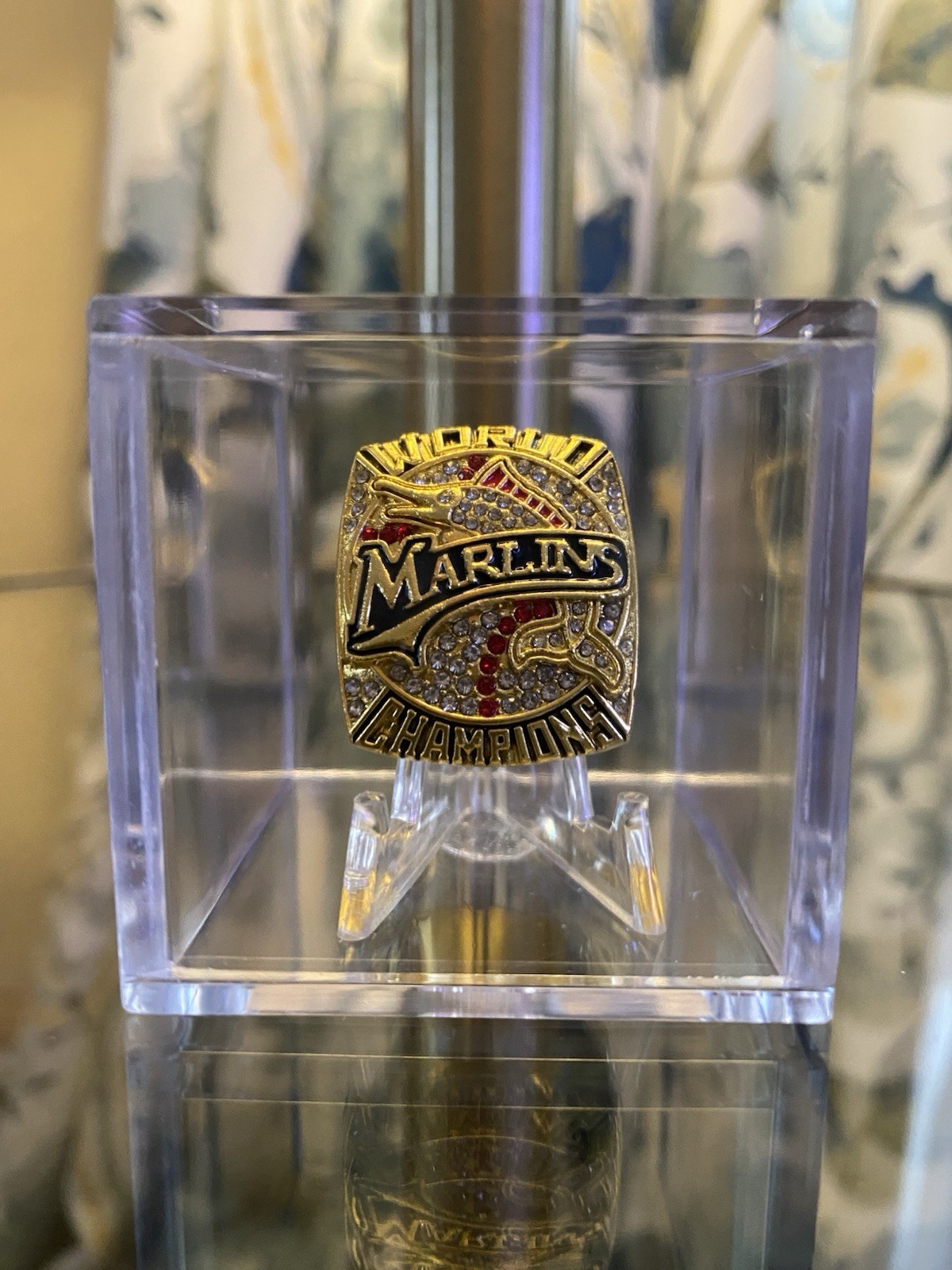 2003 Florida Marlins World Series Ring w/Showcase Cube Beckett USA SHIP