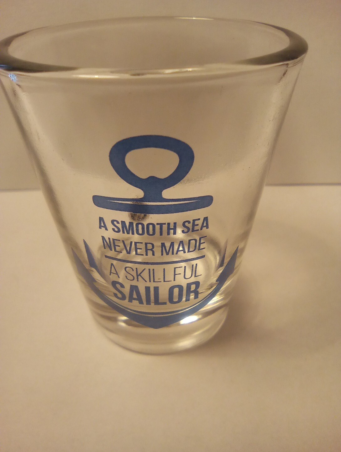 NAUTICAL A SMOOTH SEA, SKILLFUL SAILOR LOGO SHOT GLASS GREAT FOR COLLECTION NEW!