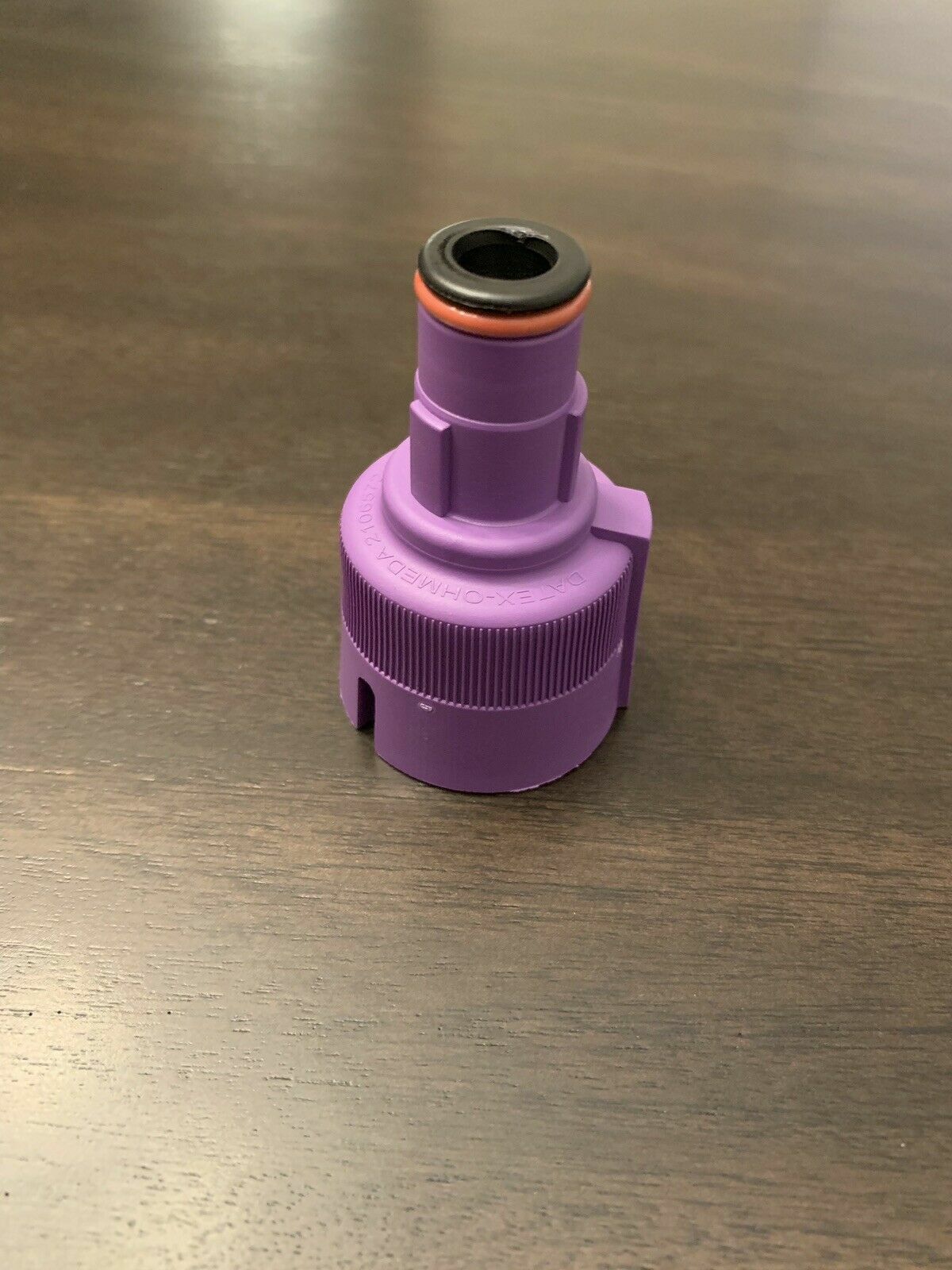 Datex-Ohmeda Easy-Fil Isoflurane Vaporizer Bottle Adapter 1100-3025-000