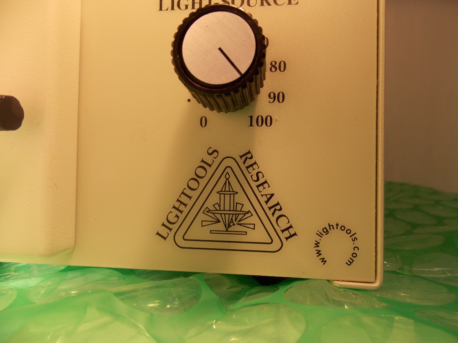 EKE ILLUMATOOL LIGHT SOURCE (LAM-2084)