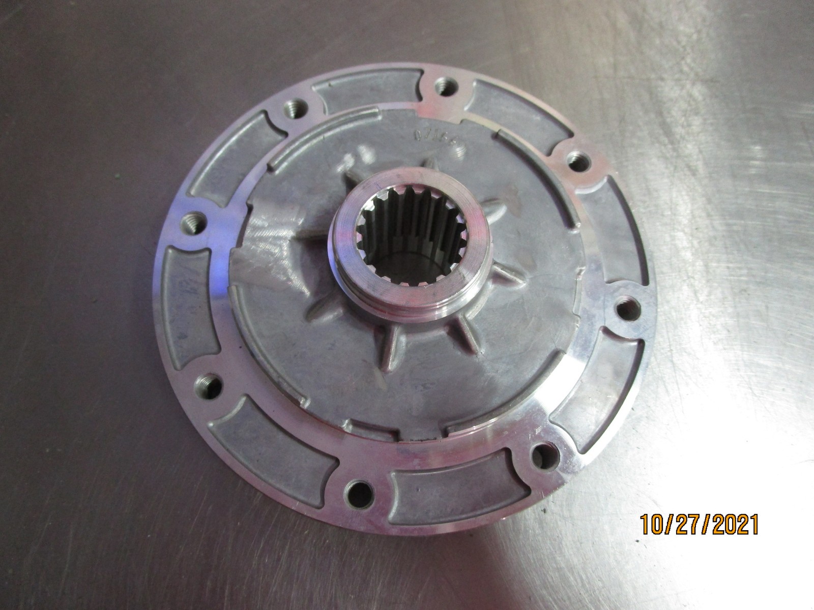 RS PC HUB 200516R 18 Spline 07166
