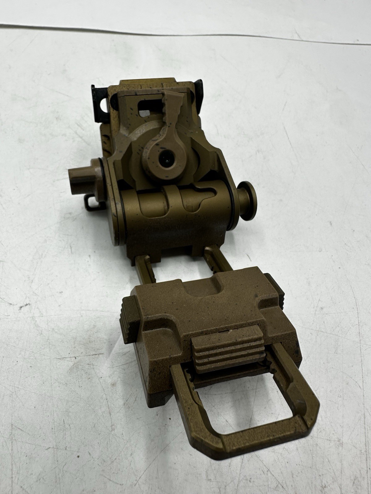 Argus A4 Light Weight Night Vision Mount (LWNVM) TAN Color