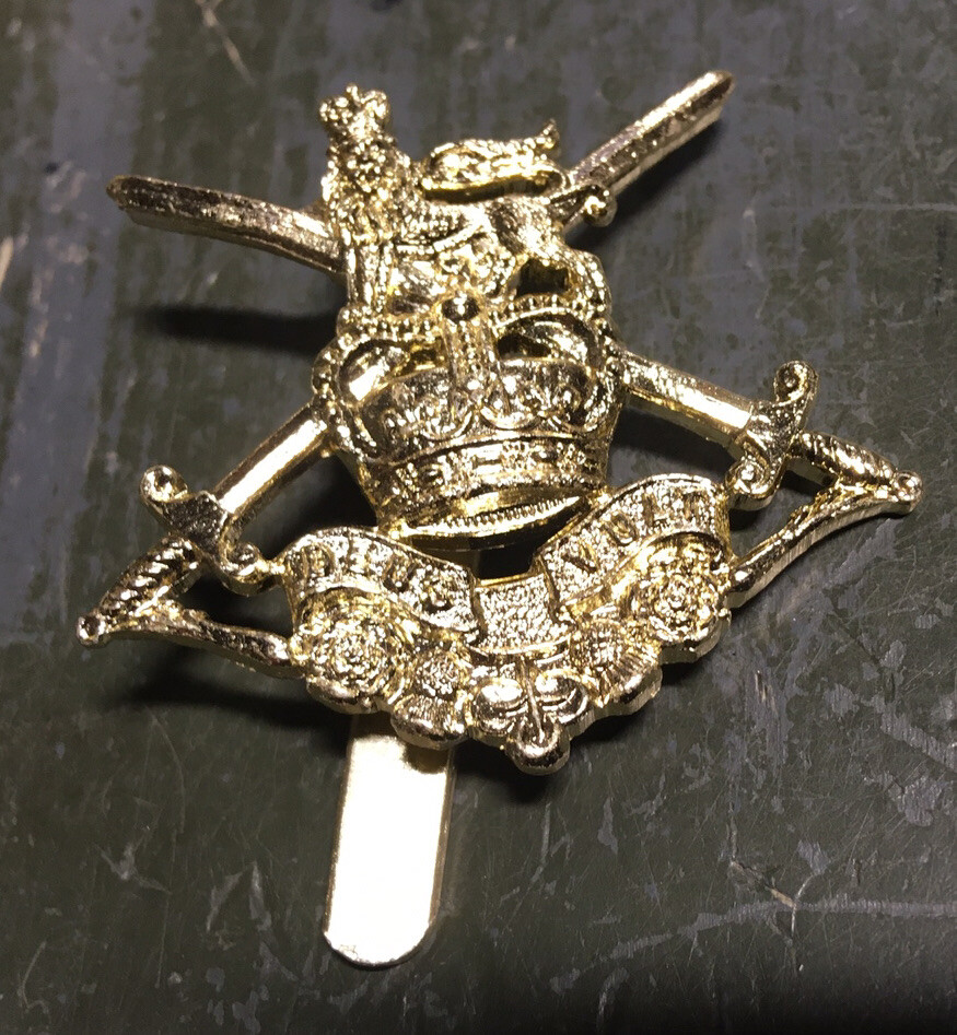 British Army Infantry Training Battalion Corps Stay Bright Cap Hat Badge X1