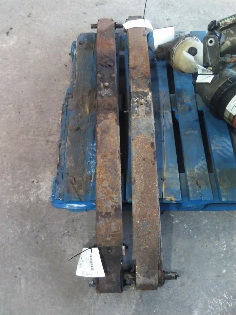 Replaces N/A 2014 PETERBILT 579 FRONT LEAF SPRING ,  MN